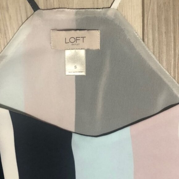 LOFT blue/pink Colorblock halter top Size Small - Picture 6 of 6